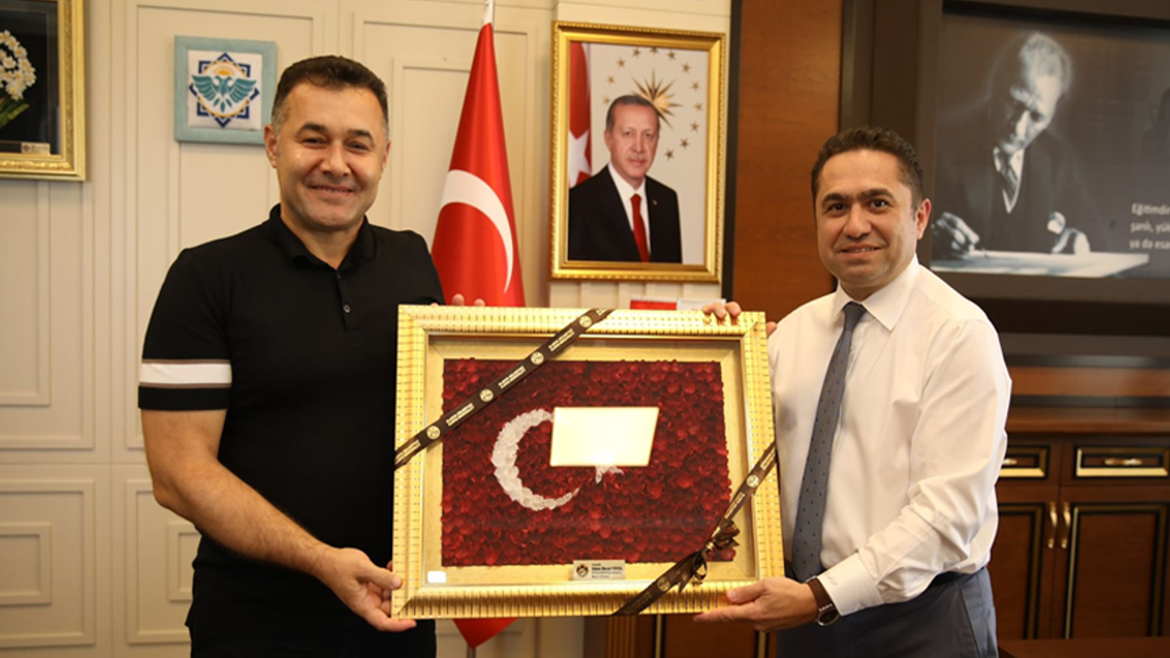 Rektör Türkdoğan’a Başkan Yücel’den ‘Hayırlı olsun’ ziyareti