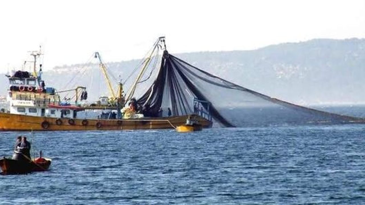 Alanya'da Balıkçılar "Vira Bismillah" Diyerek Denize Açıldı