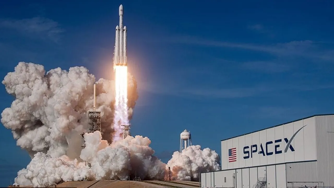 SpaceX’e Türkçe Bilen Temsilci Aranıyor! Alacağı Maaş Dudak Uçuklatacak
