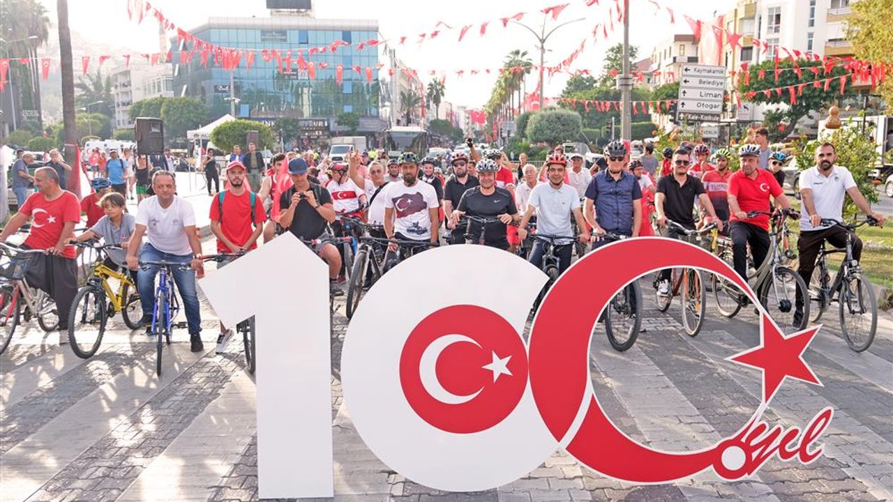 Alanya’ da 100. Yıl Bisiklet Turu