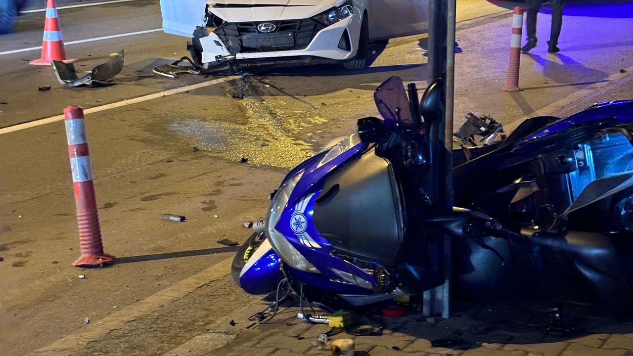 Alanya'da Otomobil Motosikletliye Çarptı