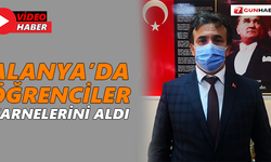 Alanya’da öğrenciler karnelerini aldı
