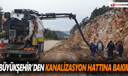 Büyükşehir’den kanalizasyon hattına bakım