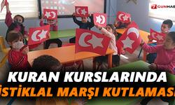 Kuran kurslarında İstiklal Marşı kutlaması