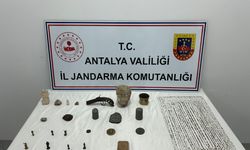 Antalya’da Tarihi Eser Satarken Yakalandı