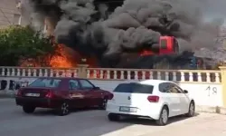 Kepez’de Yangın Paniği! Tekstil Atölyesi Alev Topuna Döndü