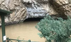 Antalya'da Yağışlar Sonrası Altınbeşik Mağarası'nda Su Seviyesi Yükseldi