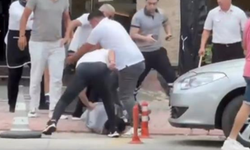 Alanya’da Bıçaklı Saldırgan 7 Kişiden Meydan Dayağı Yedi