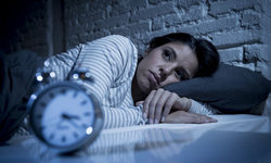 Uykusuzluğun Karanlık Yüzü! Beyin Sağlığını Tehdit Ediyor