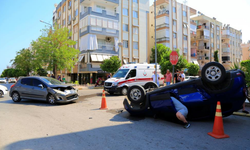 Antalya’da Takla Atan Araçtan Burnu Bile Kanamadan Çıktılar