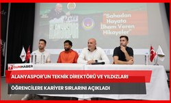 Alanyaspor'un Teknik Direktörü ve Yıldızları Öğrencilere Kariyer Sırlarını Açıkladı