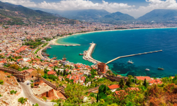 Rus Turistlerin Yeni Rotası: Alanya’ya Yeni Rakip Kim Oluyor?