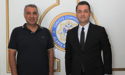 Önceki Dönem Kaymakamı Mustafa Harputlu'dan Yeni Kaymakamı Ziyaret