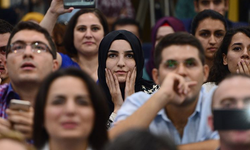 Alanya'da Umutlu Bekleyiş: Eğitim Ordusuna 15 Bin Öğretmen Katılıyor