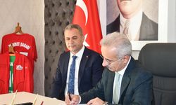 Bakan Abdulkadir Uraloğlu'ndan AK Parti Alanya İlçe Teşkilatı'na Ziyaret