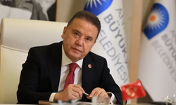 Muhittin Böcek Hem Başkanlıktan Hem Yönetim Kurulu Üyeliğinden Ayrıldı