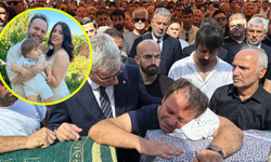 Eşini ve Çocuğunu Öldüren Doktor, Cezaevinde Kendini Astı