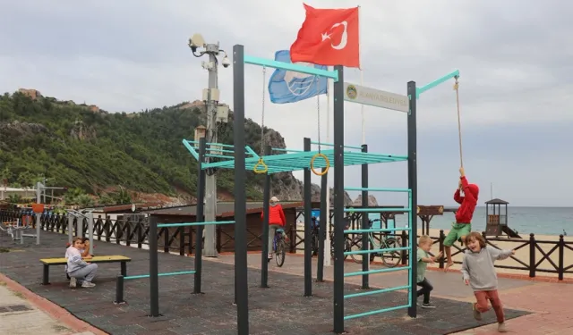 Sporun Başkenti Alanya’da ‘Street Fitness’ Vatandaşların Hizmetinde