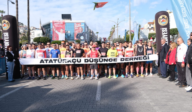 Alanya’da 24. Atatürk Halk Koşusu Ve Yarı Maratonu Tamamlandı