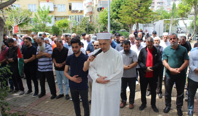 Alanya’da Gazzeliler İçin Gıyabi Cenaze Namazı Kılındı