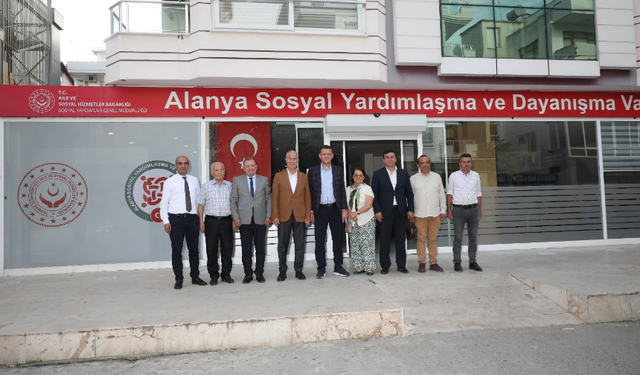 Alanya Kaymakamlığı İhtiyaç Sahiplerini Unutmadı! Bayramda Bin 851 Aileye Nakdi Yardım