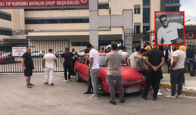 Antalya’da Motosiklet Yine Bir Can Aldı! 22 Yaşındaki Genç Sürücü Hayatını Kaybetti