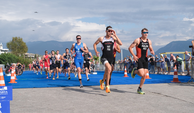 Alanya'da Triatlon Coşkusu! 33 Yılın Ardından Halk Triatlonu Geri Dönüyor!