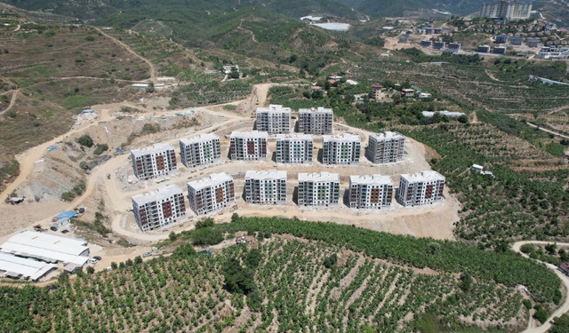 Alanya TOKİ Konutlarında Yönetim Krizi Sona Erdi! TOKİ’de Kalan Vatandaşlara Müjde Verildi