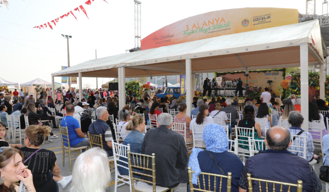 Alanya'nın En Renkli Festivalinde Muhteşem Son! Festival Son Günde De Yoğun İlgi Gördü