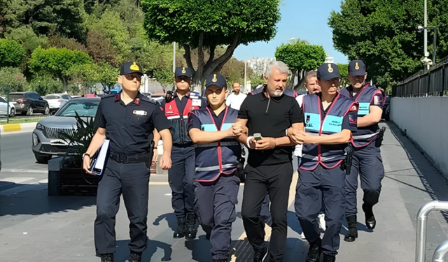 Eski Manavgat Belediye Başkanı Şükrü Sözen ve Kardeşi Tutuklandı