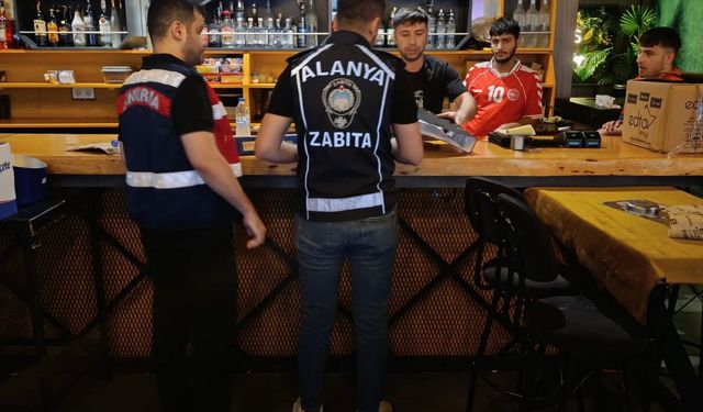Alanya’da Dev Operasyon: 33 Noktada 887 Kişi Sorgulandı