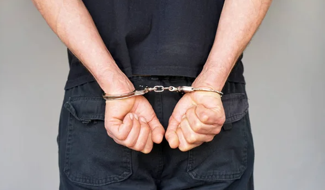 Alanya'da Zehir Taciri Kadın Yakalanıp Cezaevine Gönderildi