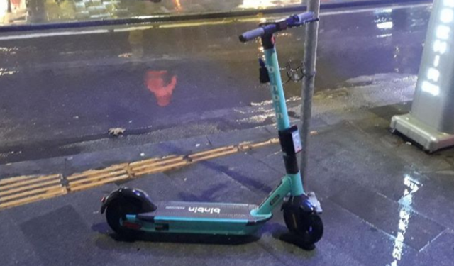 Alanya'da Binbin Sorunu Büyüyor: Trafiğe ve Kaldırımlara Tehdit