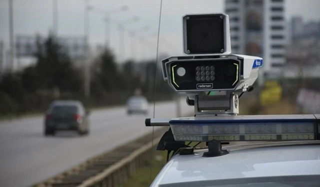 Alanya'da Hız Sınırında Tolerans Dönemi Sona Eriyor: 30 Bin Liraya Kadar Ceza Kapıda