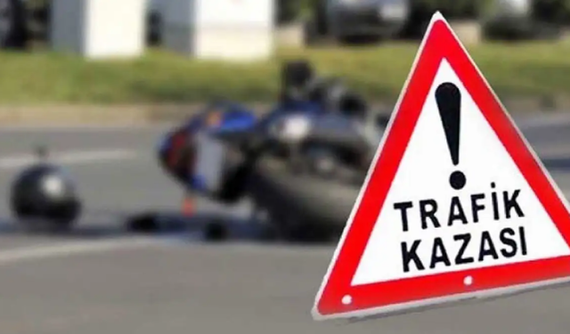 Alanya'da İki Motosiklet Çarpıştı: Bir Kişi Yaralandı