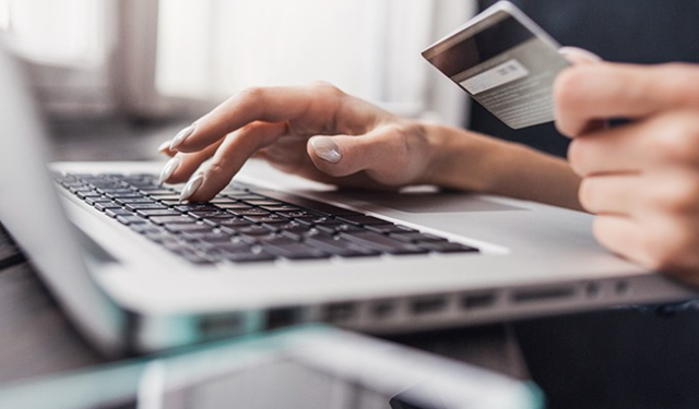 Alanya'ya e-Ticaret Uyarısı: Kargoyla Gelen Bazı Ürünlere Kısıtlama Geldi