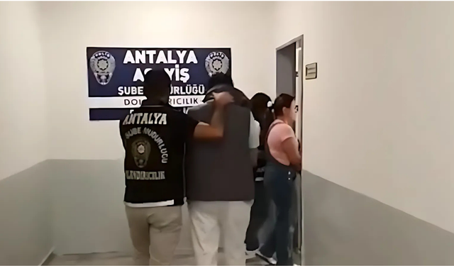 Antalya'da Engelli Vatandaşın Evi Sahte Vekaletle Satıldı: Emlakçı Tutuklandı