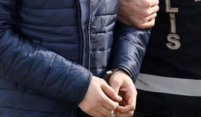 Alanya'da Durdurulan Motosiklet Sürücüsünden Yasaklı Madde Çıktı