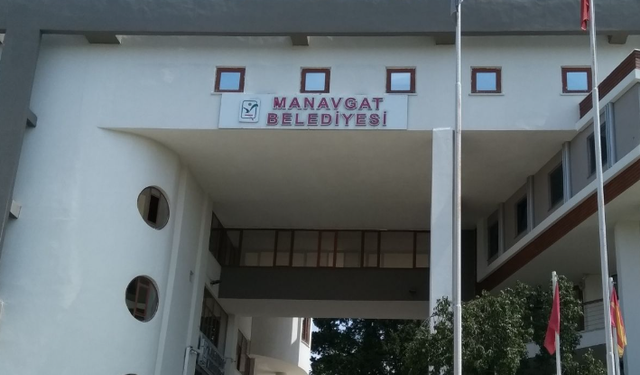 Yolsuzluk ve Rüşvet Operasyonu Manavgat Belediyesi'nde Devam Ediyor