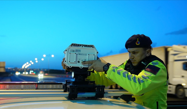 Alanyalı Sürücüler Dikkat: Yerli Yapay Zekâ Destekli Radar Antalya Trafiğinde Görevde