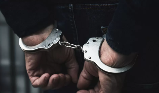 Alanya'da Sokakta Yürüyen Kadına Saldıran Zanlı Tutuklandı