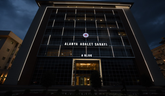 Alanya'da Sahte Kargo Tuzağıyla 43 Yıl Hapis