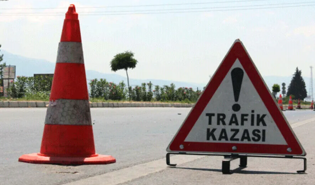 Alanya'da Motosiklet Sürücüsü Yaralandı