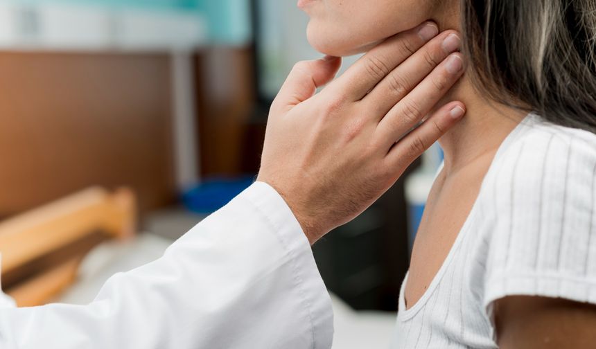 Bu Belirtiler Varsa Tiroid Hastası Olmuş Olabilirsiniz