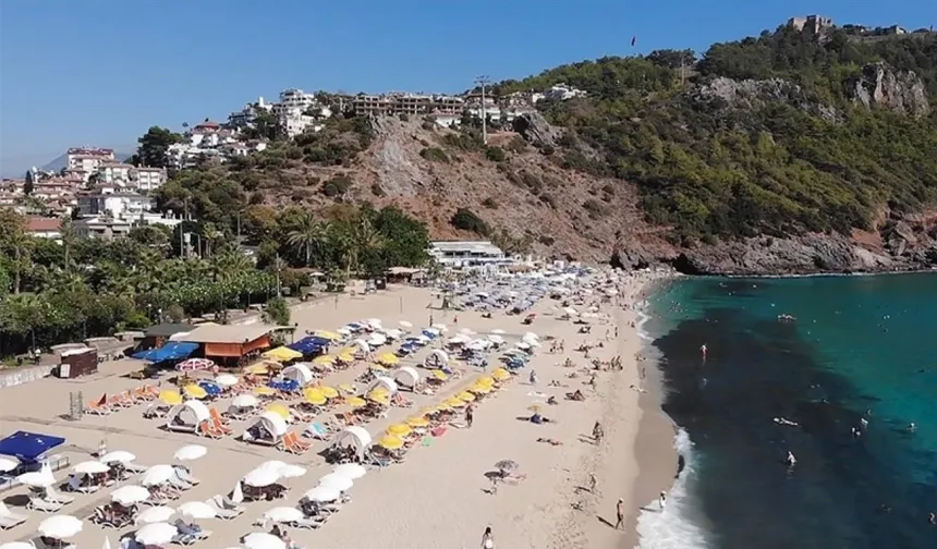 Türkiye’ye 8 ayda ne kadar turist geldi?