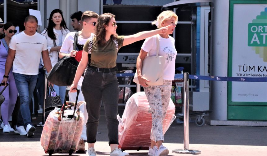 Turizmin İncisi Antalya Rekor Kırmaya Devam Ediyor