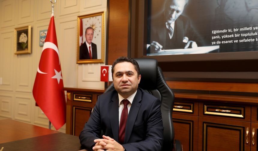 Rektör Türkdoğan: “23 Nisan Geleceğin Simgesidir”