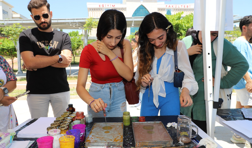 Alanya Belediyesi ALKÜ’lü Öğrencileri Bahar Şenliğinde Sanatla Buluşturdu