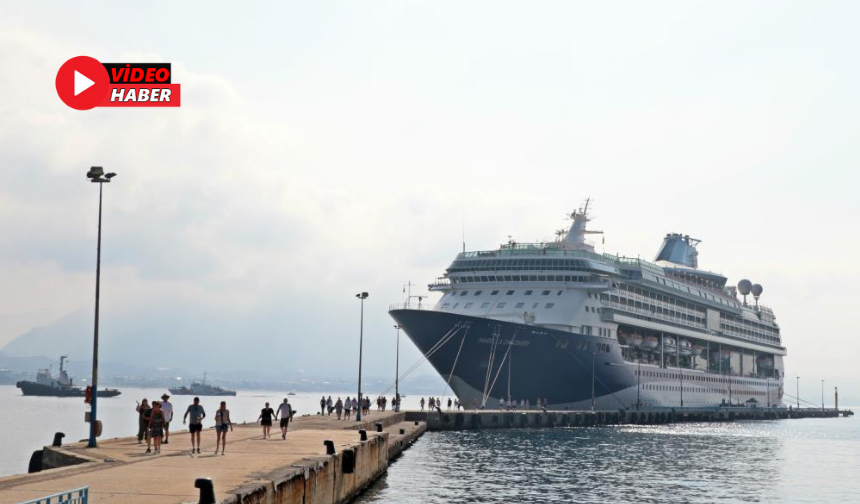 İngiliz Turistler Alanya’ya Deniz Yoluyla Geldi