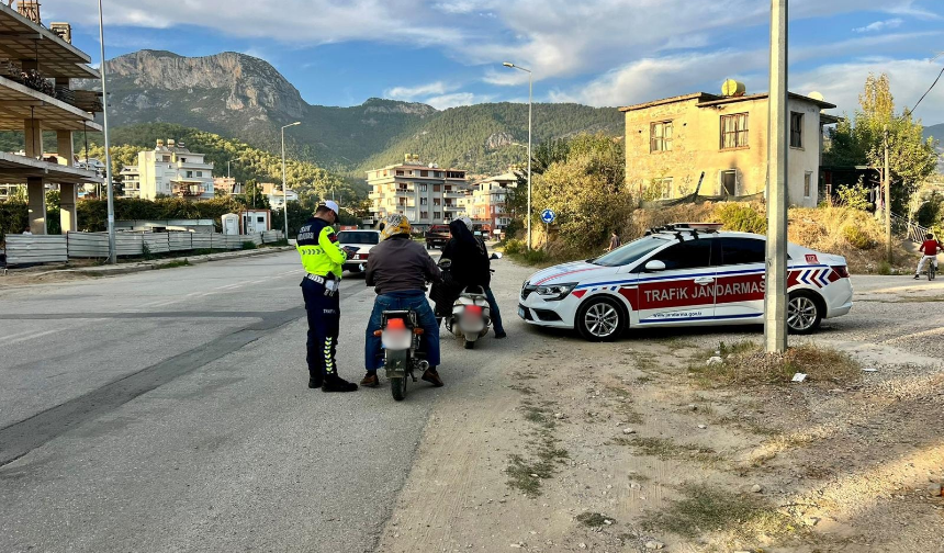 Alanya’da Hafta Sonu Denetimi! 126 Araca Ceza Yağdı